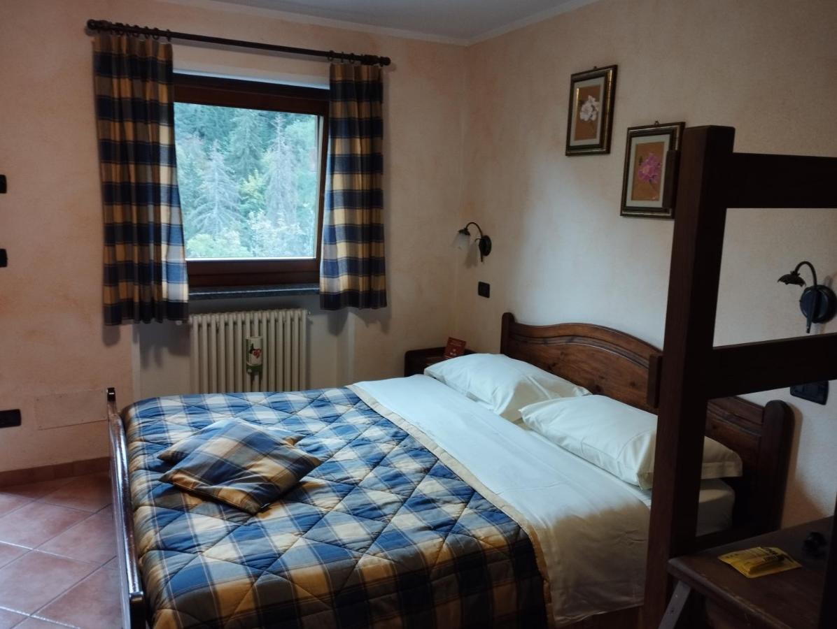 Chambres D'Hotes Les Fleurs Pila  Bagian luar foto